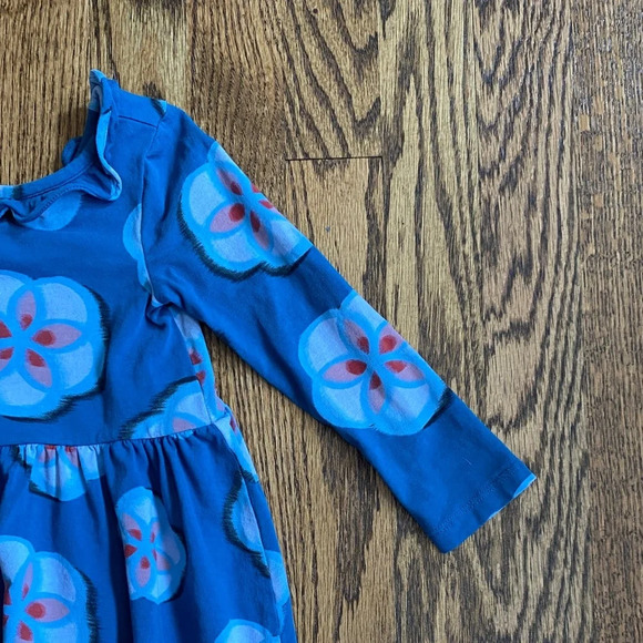 Tea Collection blue floral ruffle collar ballet long sleeve dress, size 2. - Picture 4 of 12